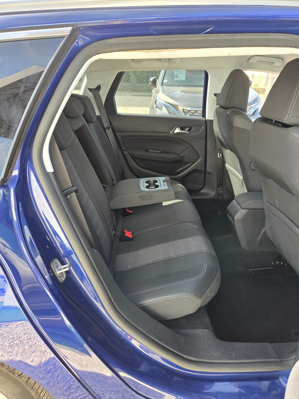 Peugeot 308 SW 1.5 BHDI 130 CV EAT8 PACK ALLURE / TVA RECUPERABLE 8325.00 HT