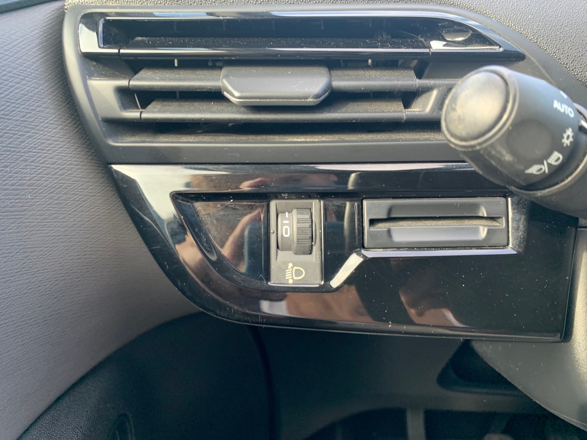 Citroën C4 SpaceTourer 120 chevaux | Live | Régulateur vitesse | Apple car Play Android auto | GPS