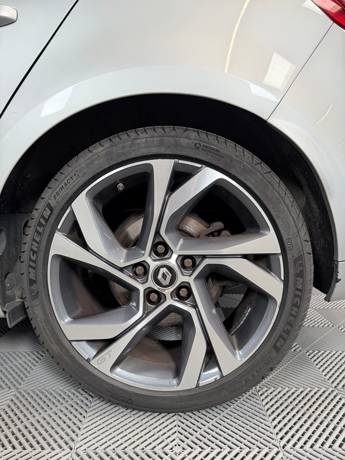 RENAULT Megane GT 1.6 DCi 165
