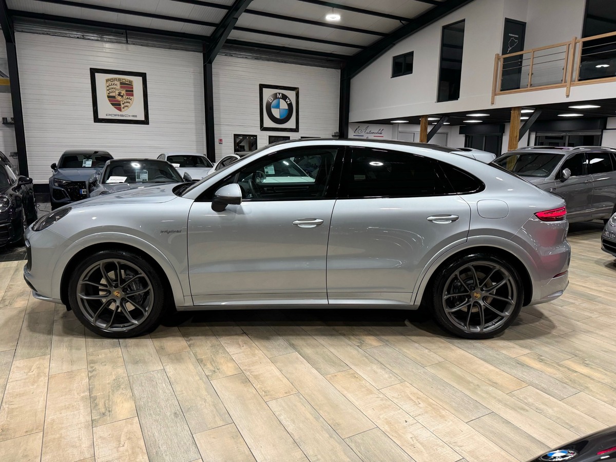 Porsche Cayenne Coupé E-HYBRID 3.0 V6 462 cv  PACK SPORT FULL CARBONE/GT DESIGN/PACK CHRONO+  FR V