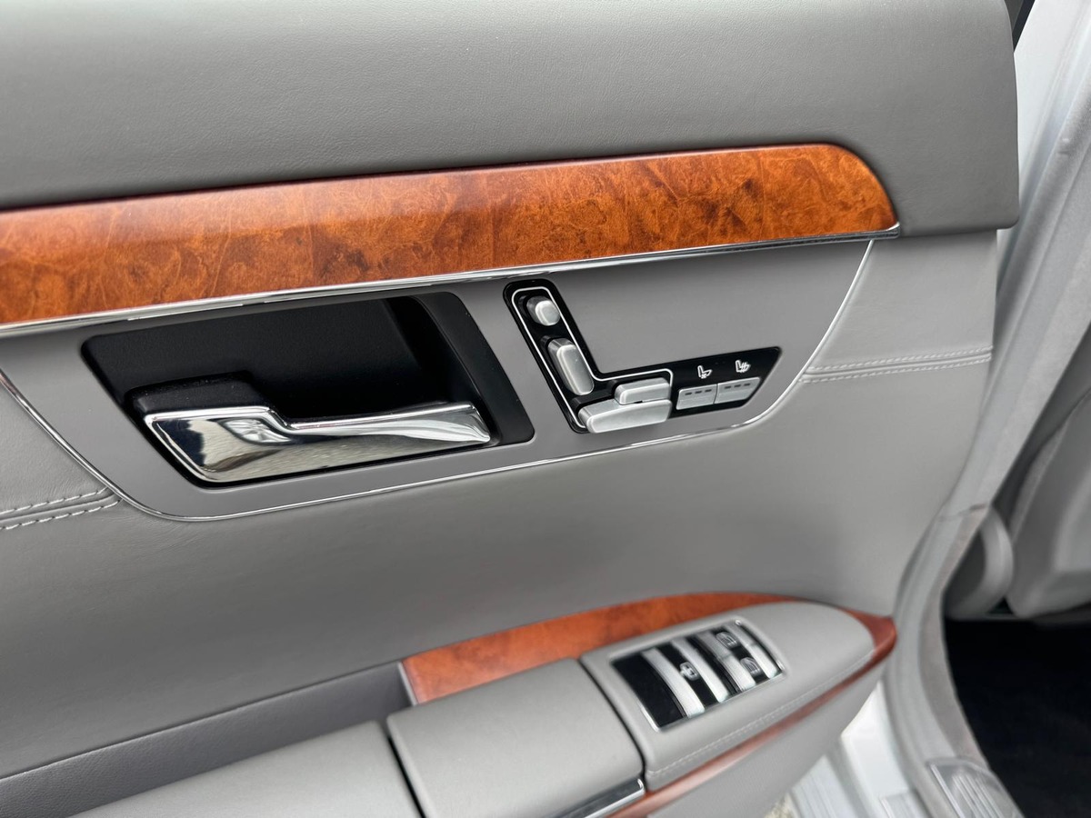 Mercedes-Benz Classe S 600 v12 5.5 517cv - Boite automatique - garantie