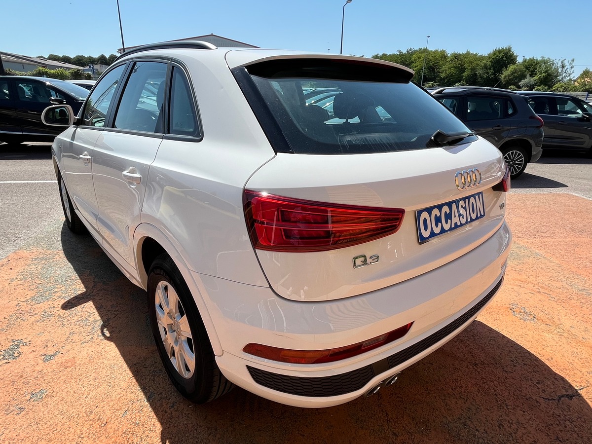Audi Q3 phase 2 2.0 TDI 120 CH S LINE
