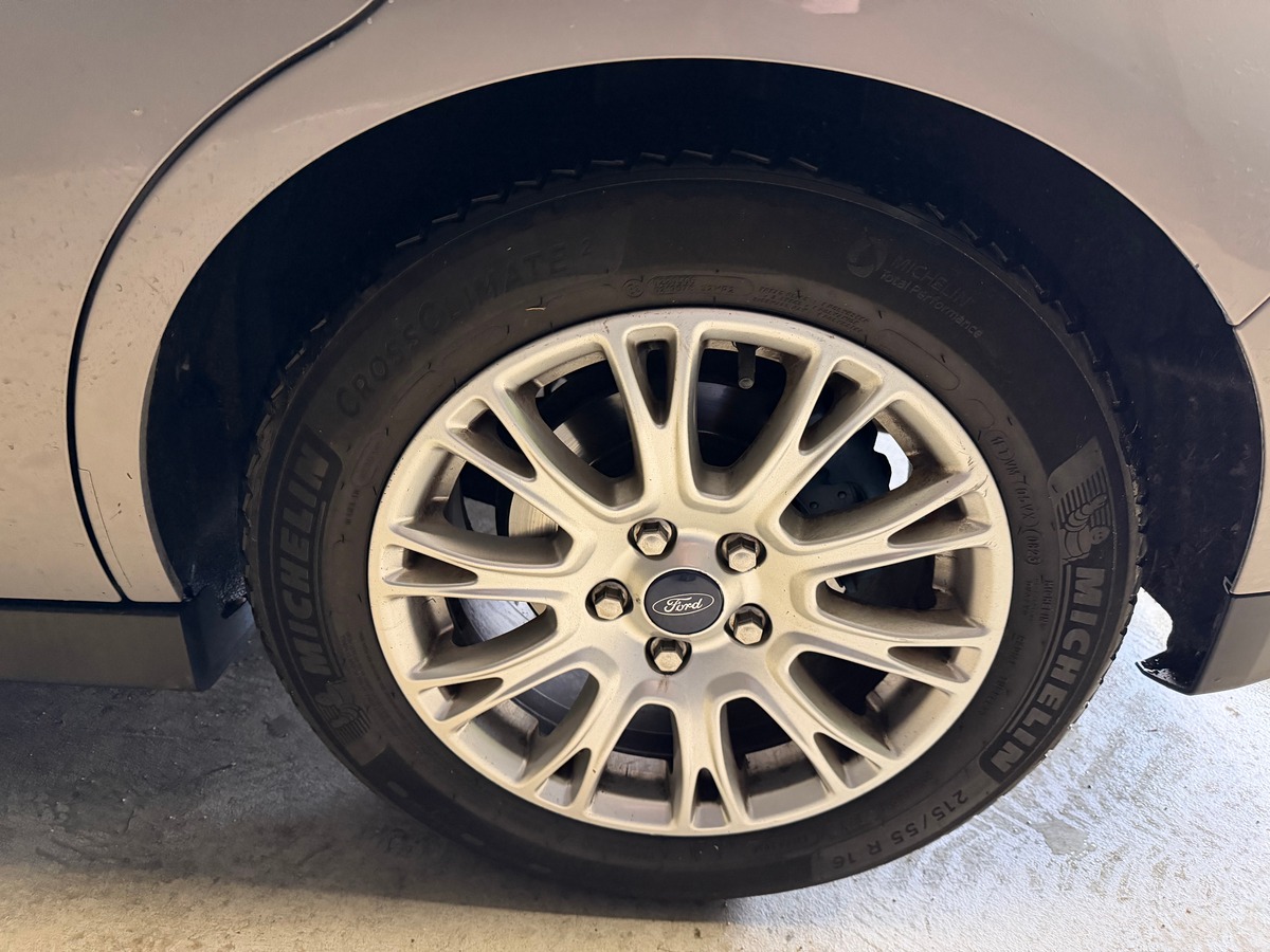 Ford C-max 2.0 tdci 140 Ch Titanium Kit Distribution Ok / Hayon Electrique