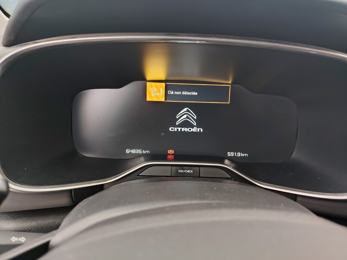 Citroën C5 Aircross Citroën C5 Aircross BlueHDi 130ch S&S Shine EAT8 E6.d CAMERA / CARPLAY / DRIVE A