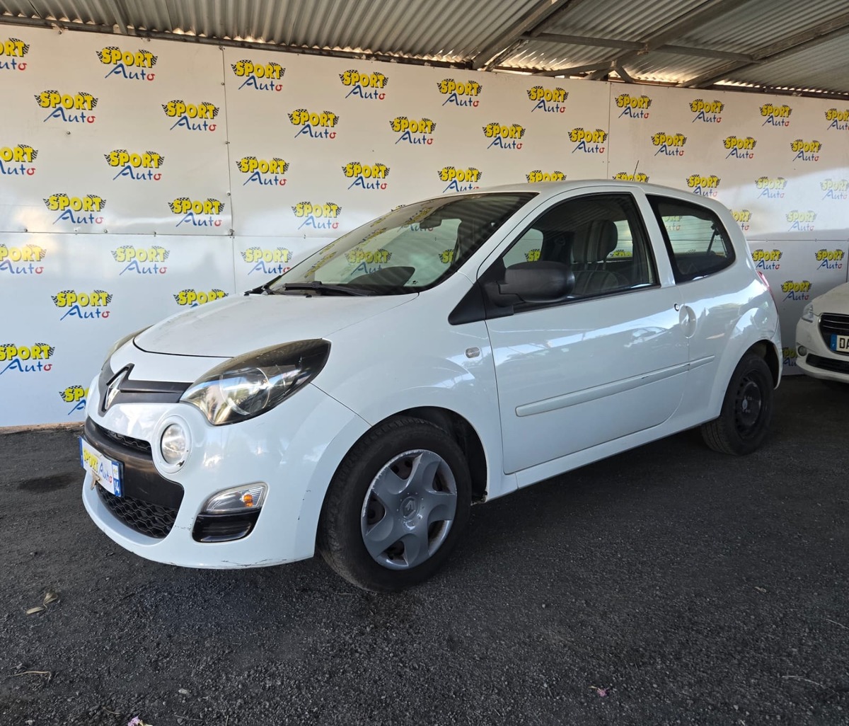 RENAULT Twingo ii 1.2
