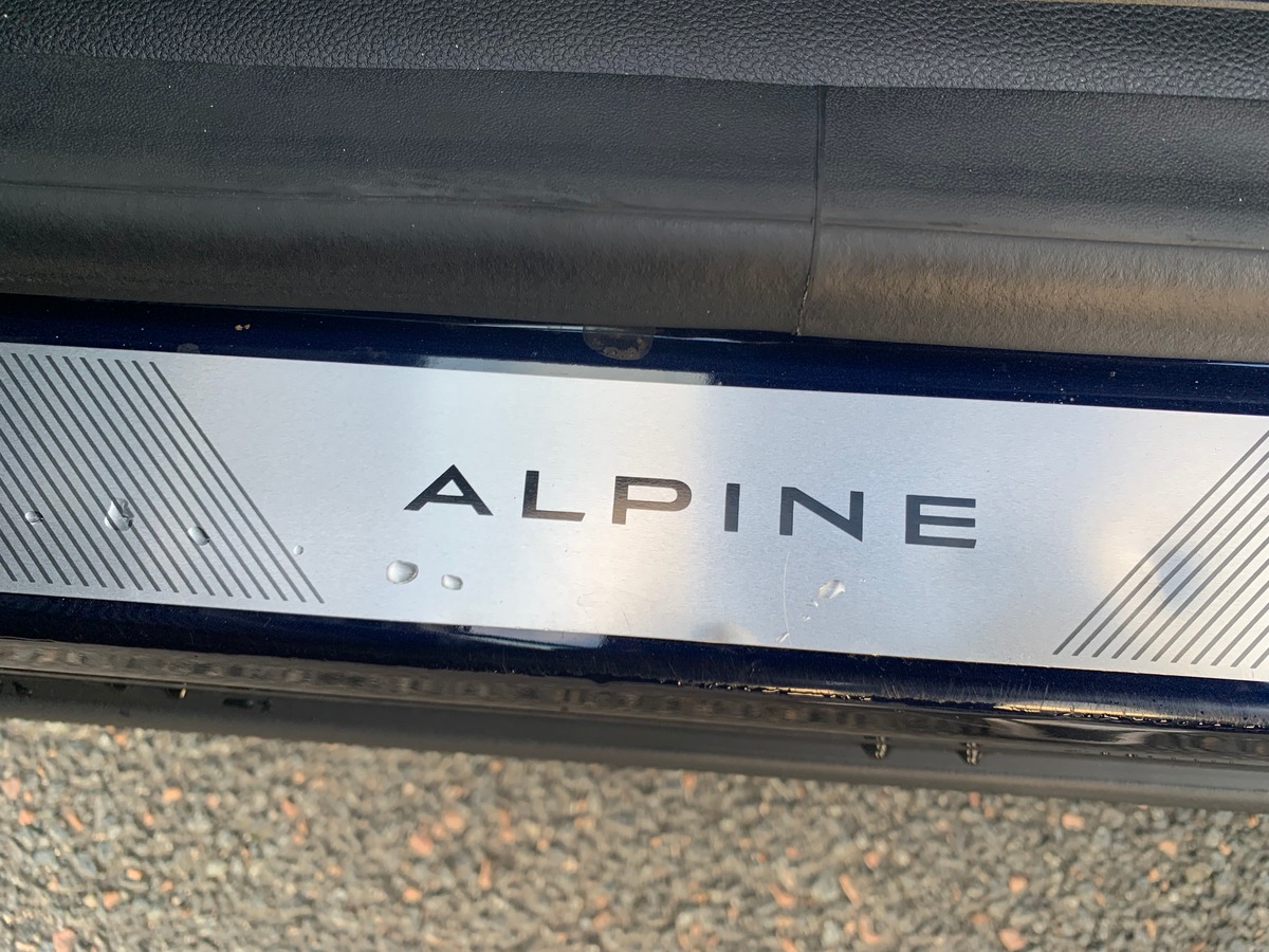 RENAULT Espace 200 | E-TECH | Esprit Alpine | 7 Places | Caméra de recul | Pack Advanced Driving