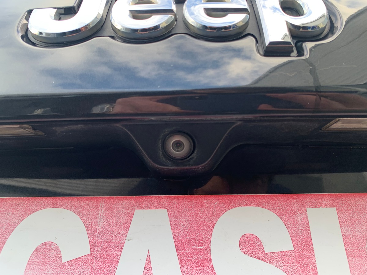 Jeep Grand Cherokee 250 ch | Overland | Toit ouvrant panoramique | Caméra de recul | Attelage