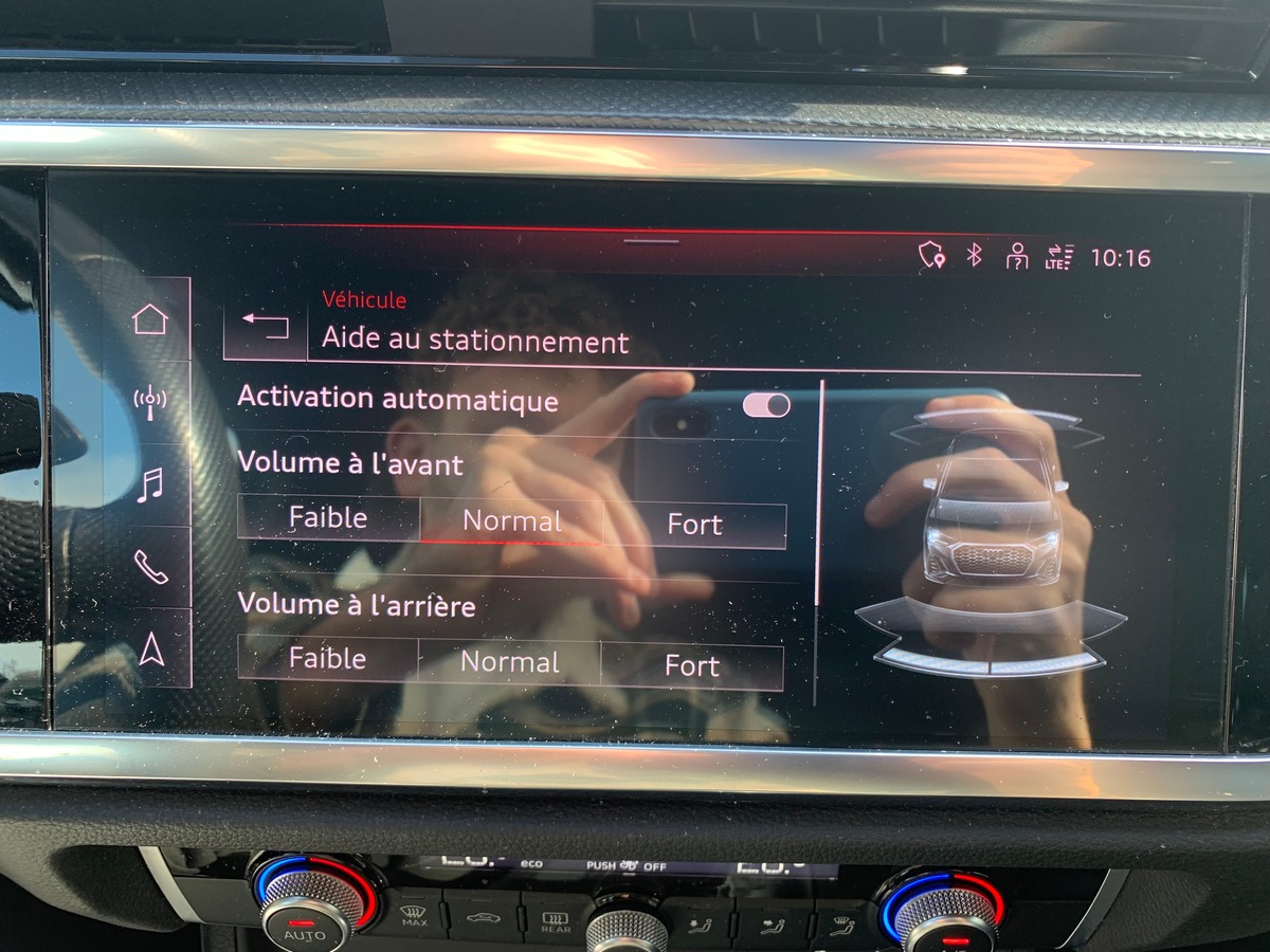 Audi Q3 Sportback 150 ch | S-Line | Caméra de recul | Apple car Play | Coffre assisté électriquement