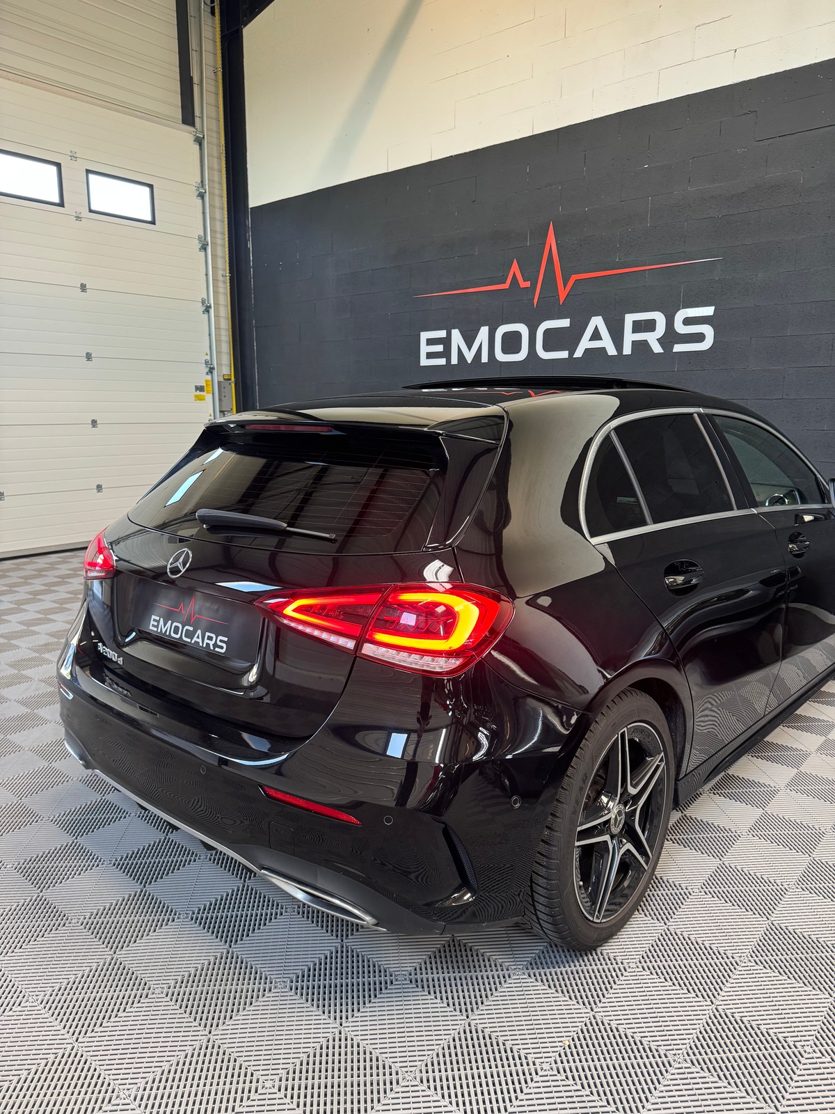 Mercedes Benz Classe A 200D 8G-DCT AMG LINE