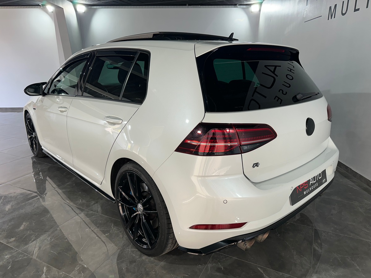 Volkswagen Golf 2.0 TSi 300 CH AKRAPOVIC