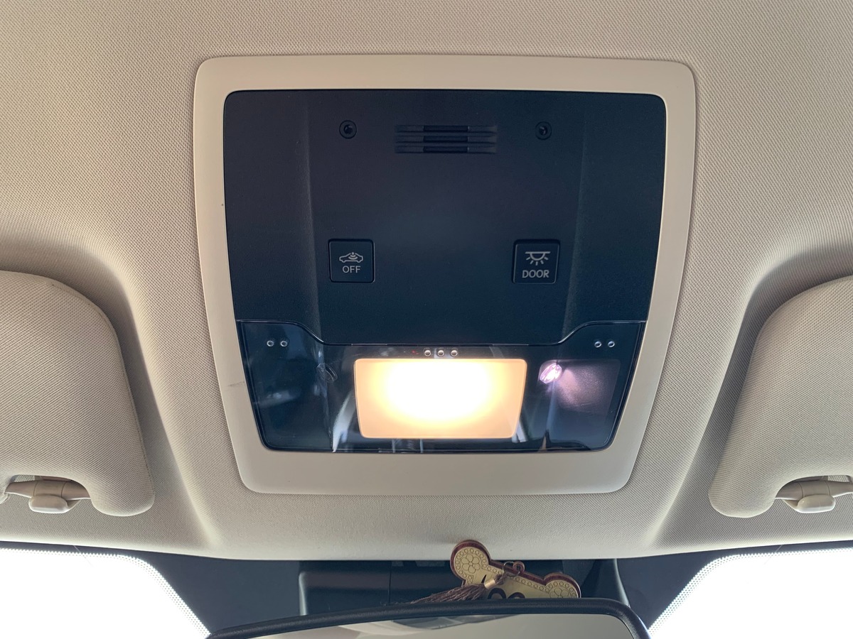 Lexus NX 300h 155 chevaux | Luxe | AWD | Caméra recul | Régulateur vitesse | GPS | Siéges chauffants
