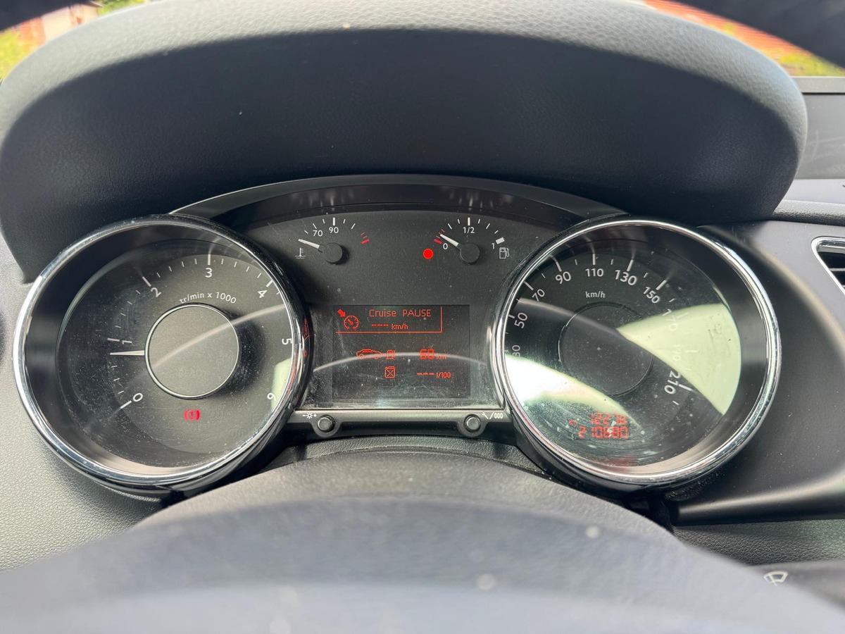 Peugeot 3008 1.6 HDi 110 Allure - Garantie