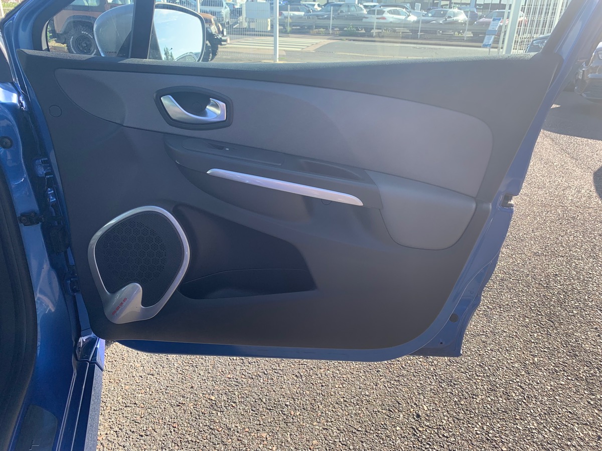 RENAULT Clio IV 120 ch | GT | Dernière vidange à 124924 kms | GPS Cartographique |Toit en verre fixe