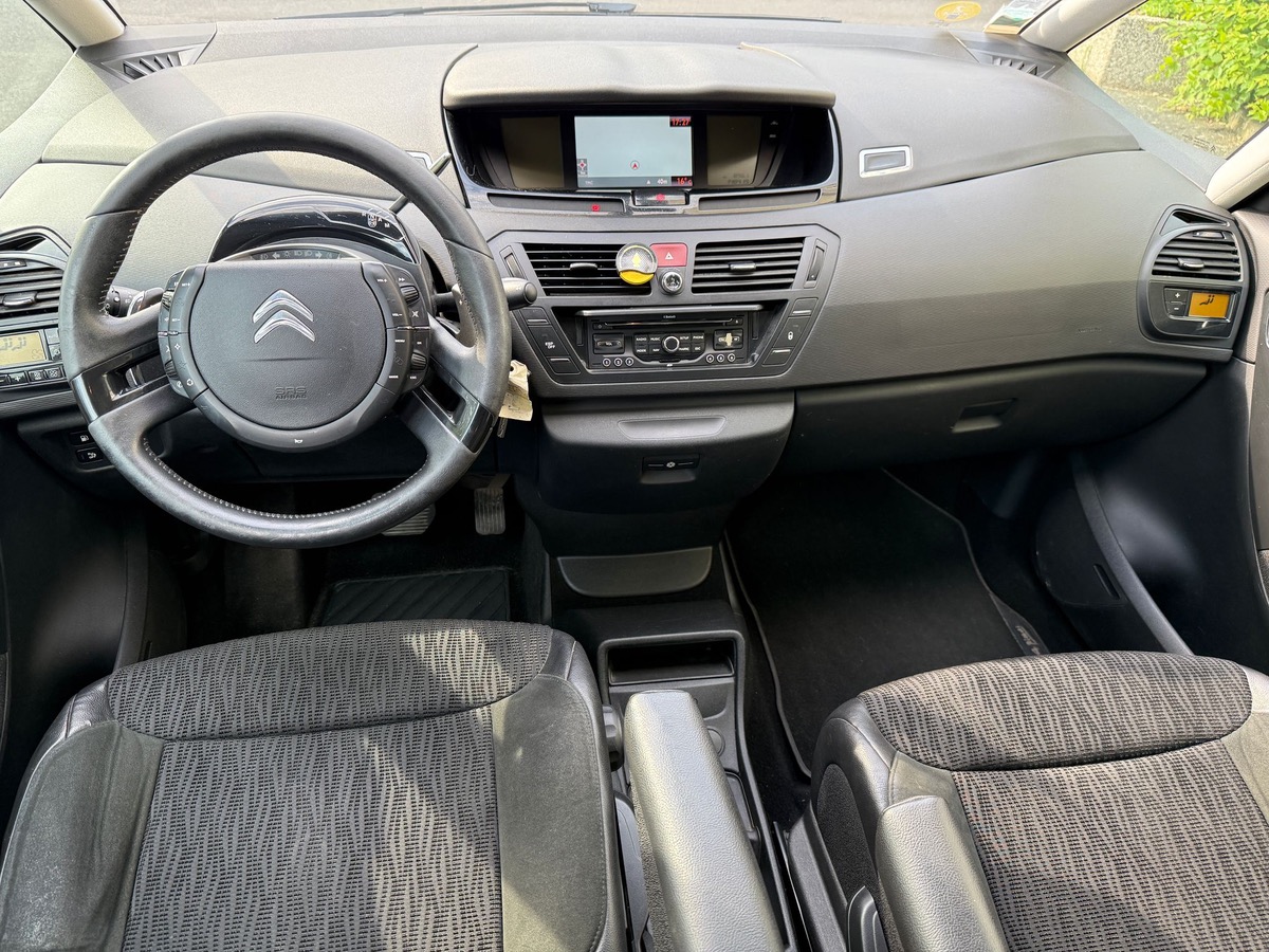 Citroën C4 Picasso 1.6 HDI 112 CV exclusive en 4X CB