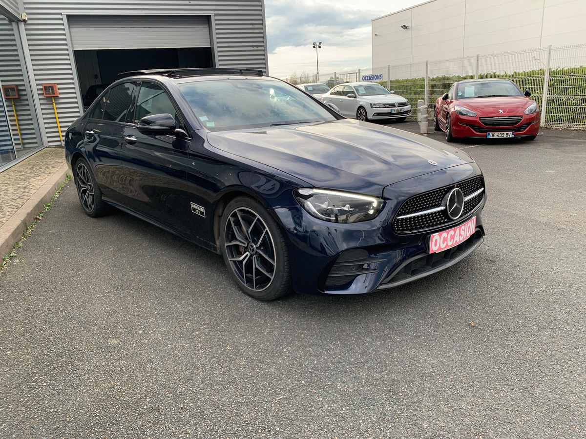 Mercedes-Benz Classe E 200 ch | 220 AMG LINE | Pack Premium | Pack Sport Black | Toit ouvrant