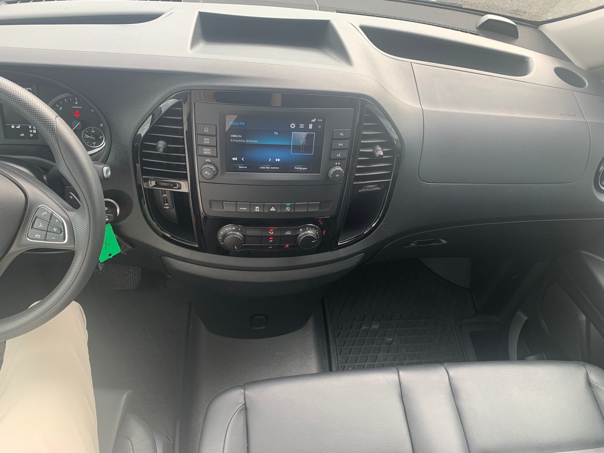Mercedes-Benz Vito Fg 163 | Compact | TVA Récupérable | 4X4 | Apple car Play | Caméra recul | Attelage