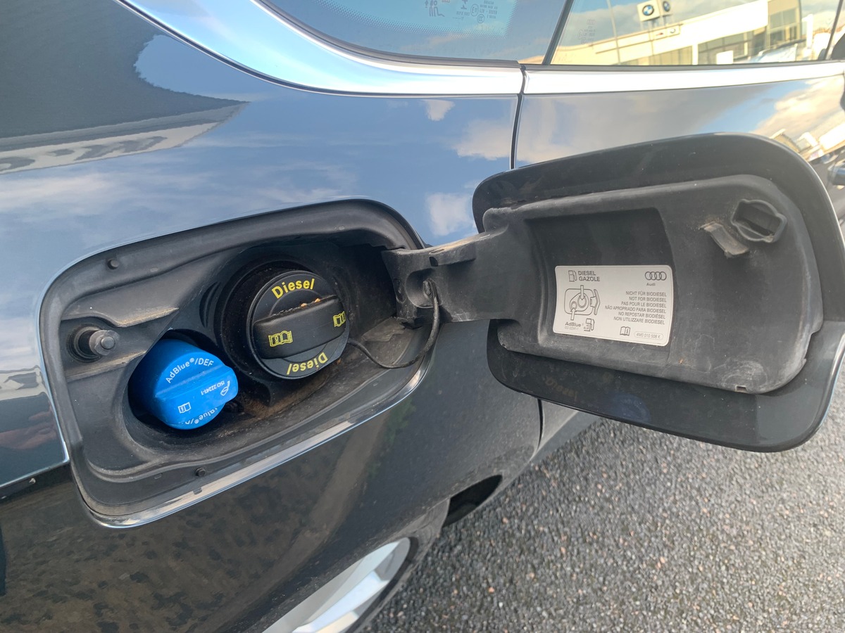 Audi A5 Sportback 190 ch | 2.0 40 | Business line | Régulateur vitesse | Radars avant arriére | GPS