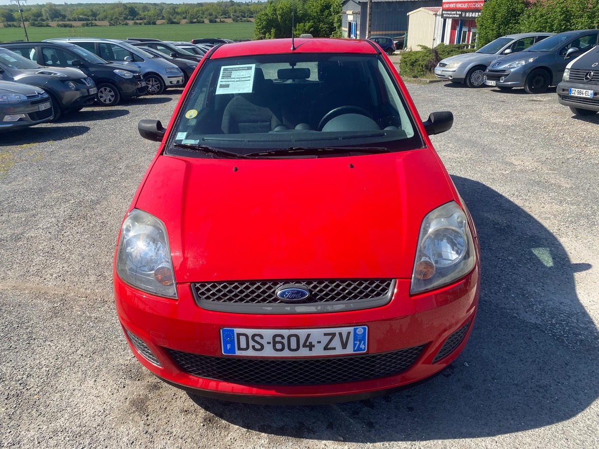 Ford Fiesta 1.4 tdci 70cv faible kilométrage d’origine 