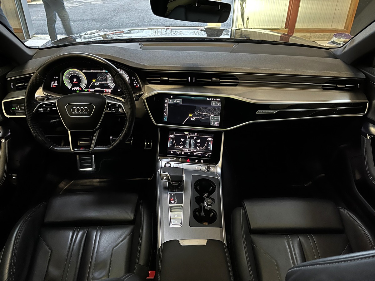 Audi A6 Avant V AVANT 2.0 55 TFSIE 367 QUATTRO COMPETITION S TRONIC 7