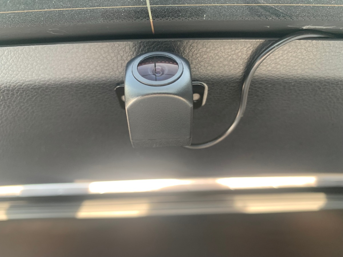 Lexus UX 250 | 185 ch | Luxe Techno | Contrôle angles morts | Caméra recul | Hayon électrique