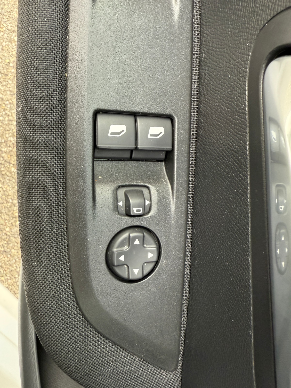 Peugeot 208 II 5 Portes 1.2 PureTech EAT8 S&S 100 cv, Suivi COMPLET