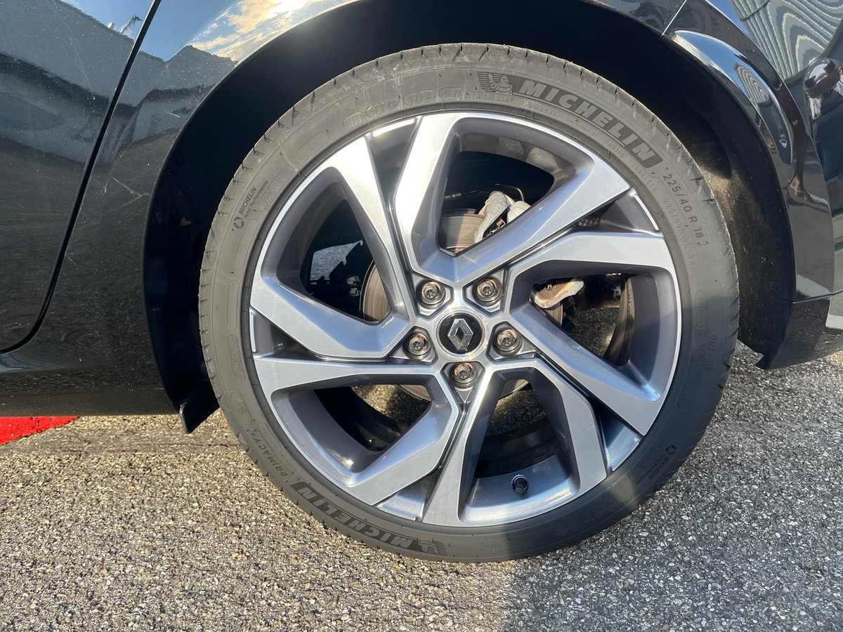RENAULT Megane IV 1.5 BlueDCI 115ch RS Line EDC, Affichage tête haute, Régulateur adaptatif