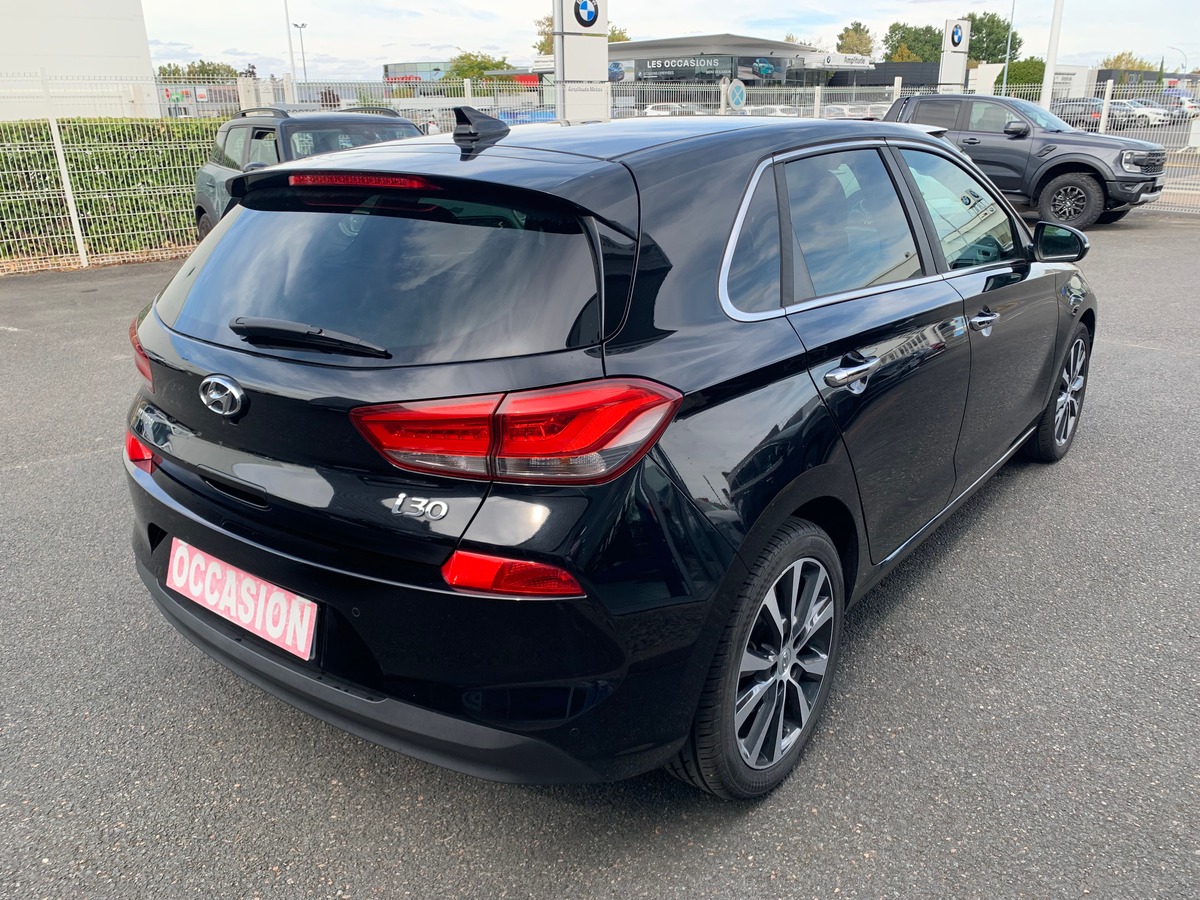 Hyundai i30 140 | Creative | Caméra recul | GPS | Siège électrique | Régulateur | Roue de secours