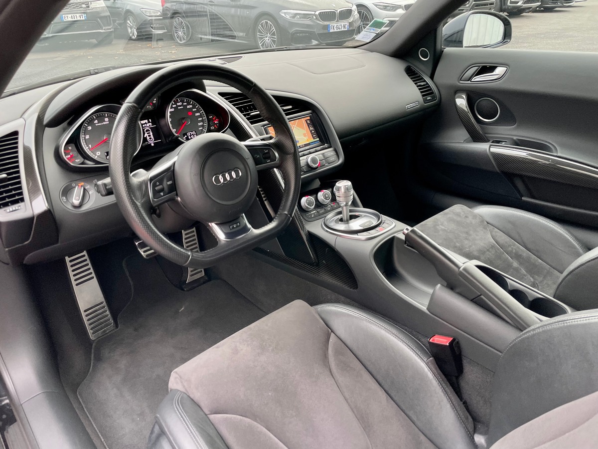 Audi R8 V8 4.2 430 Quattro R-Tronic 6 Carbon f