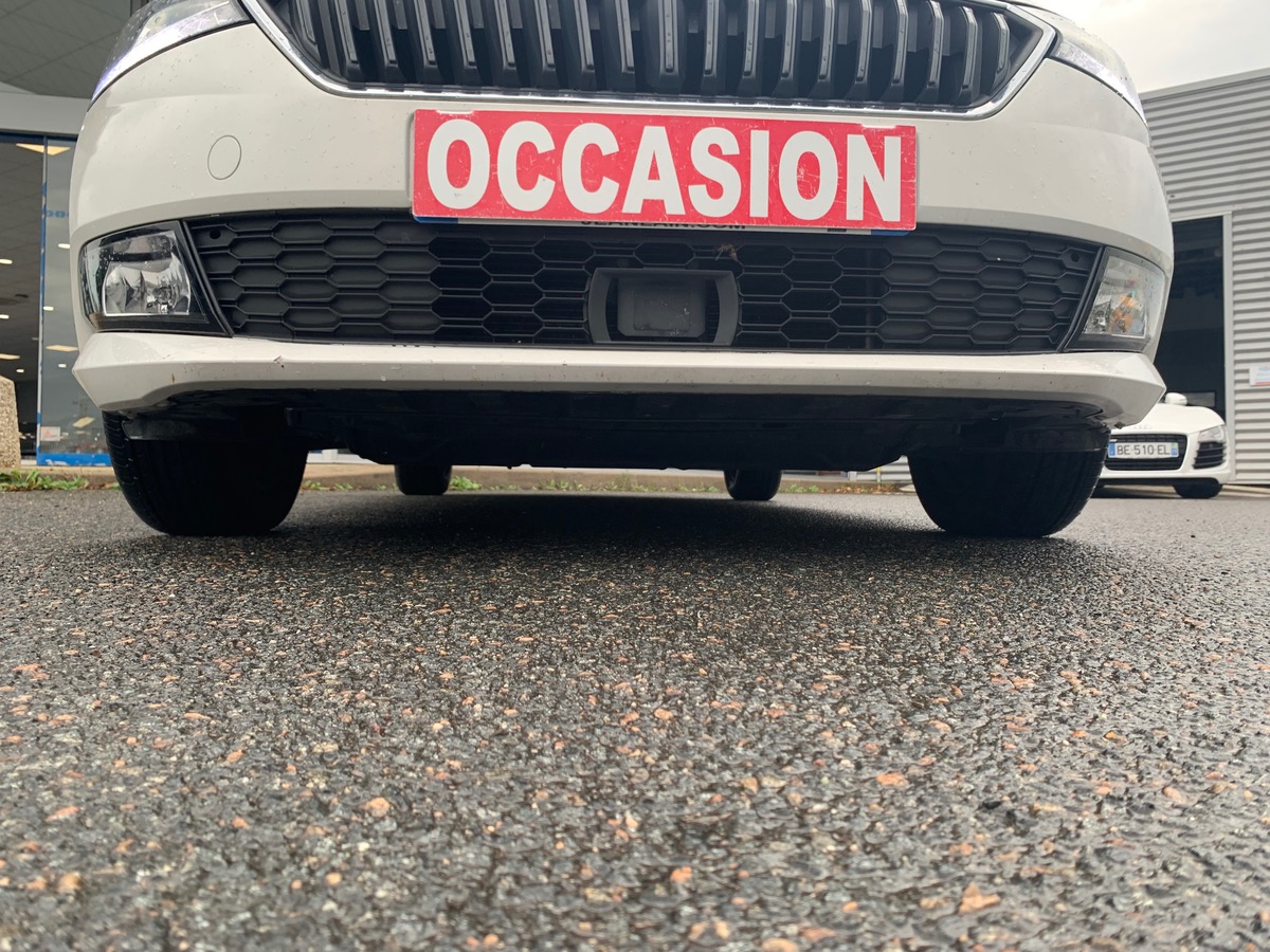 Skoda Fabia 60 ch | Business | GPS | Bluetooth | Radars de stationnement | Régulateur de vitesse
