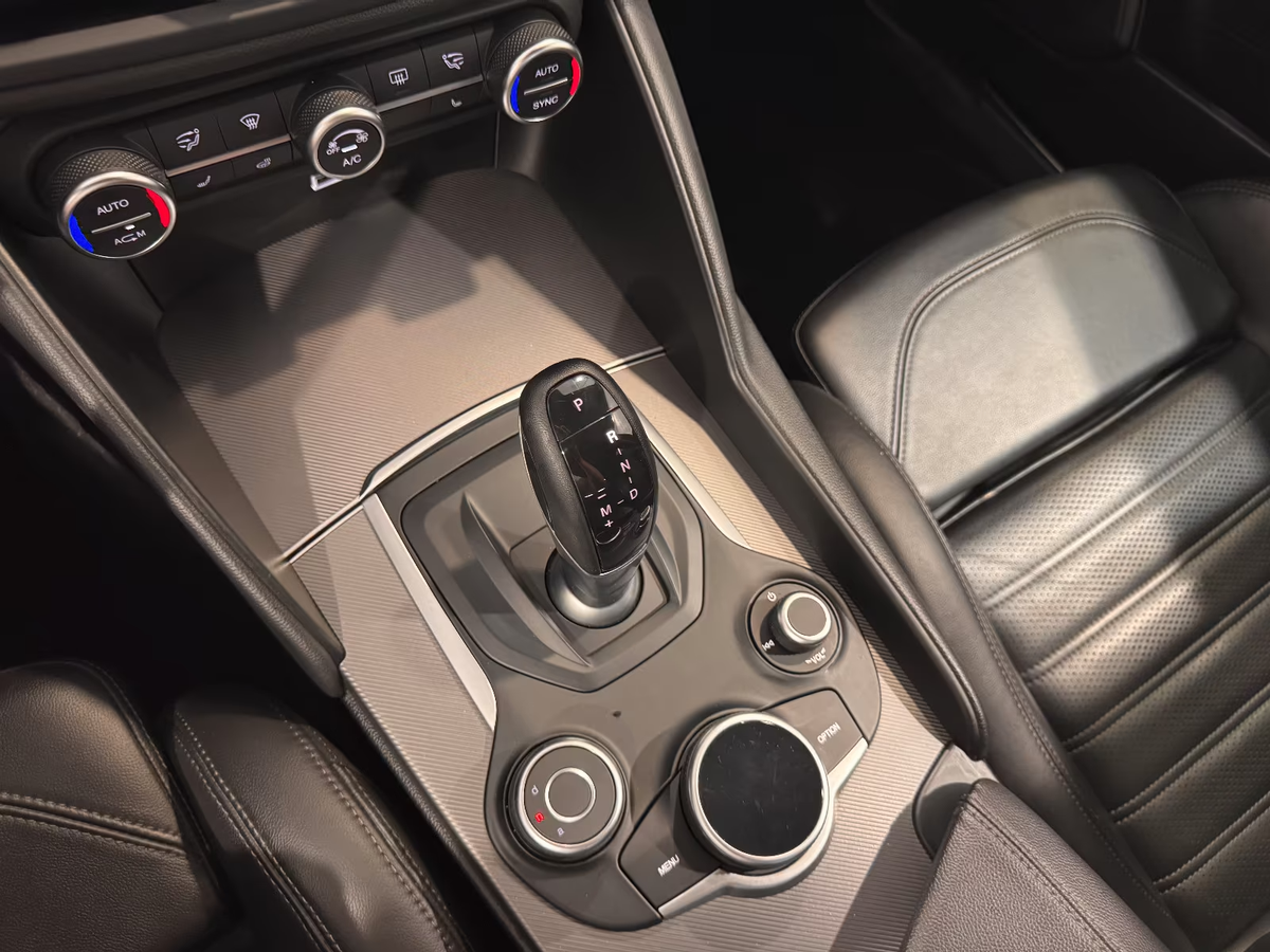 Alfa Romeo Giulia 2.0 TB 280ch Veloce Q4 AT8