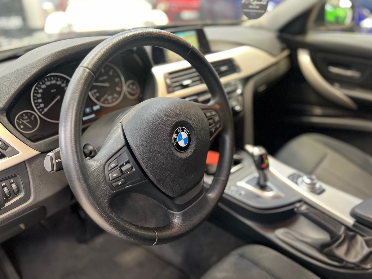 Bmw Série 3 (F30) 320D efficient dynamics 163 BVA8 BUSINESS
