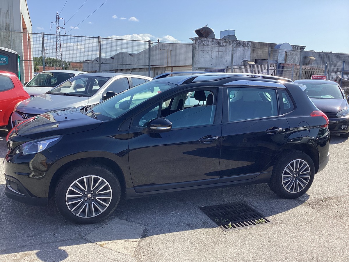 Peugeot 2008 Blue HDi 100 CV Active