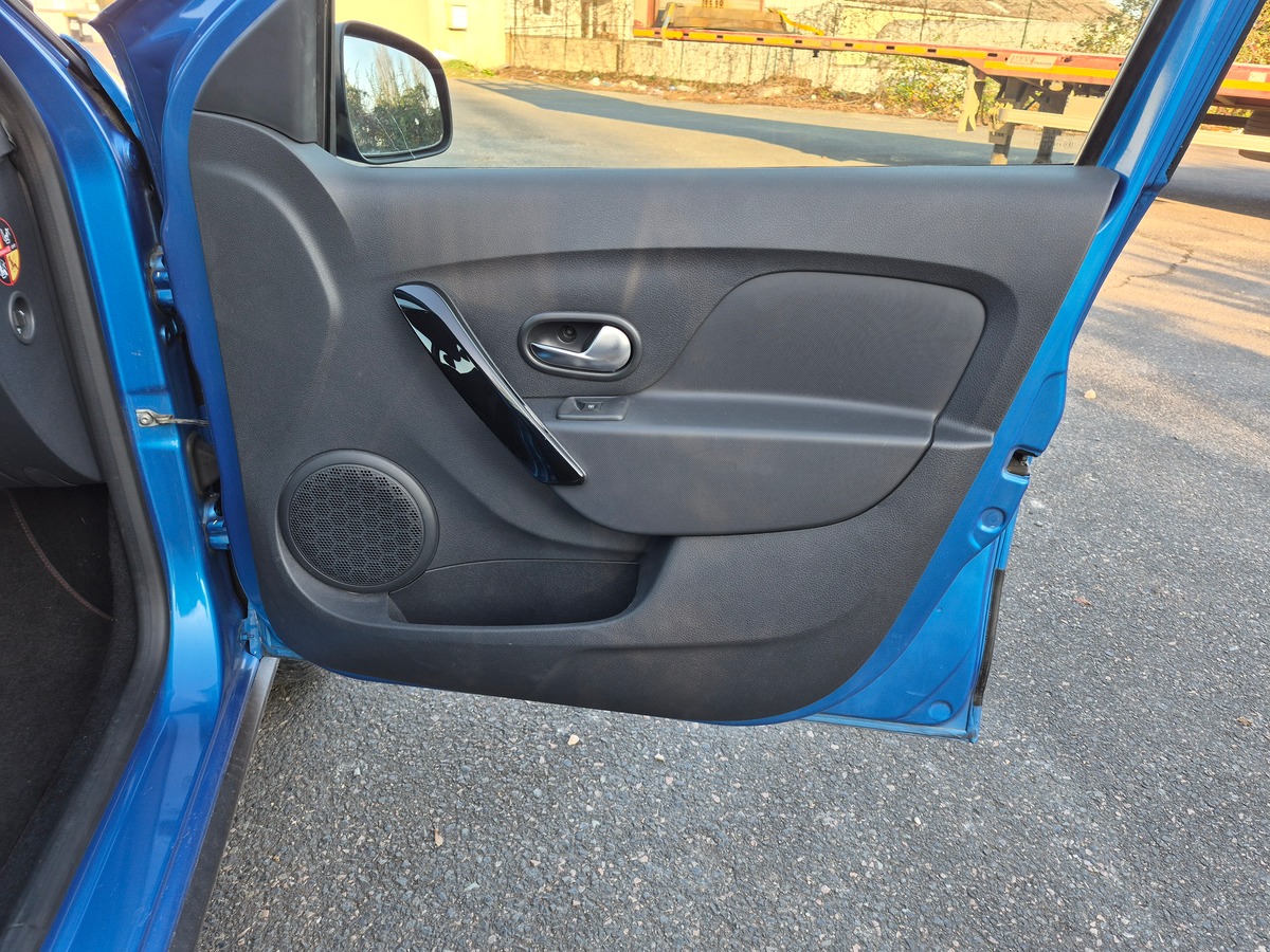 Dacia Sandero stepway 0.9 TCE 90 TECHROAD EASY-R