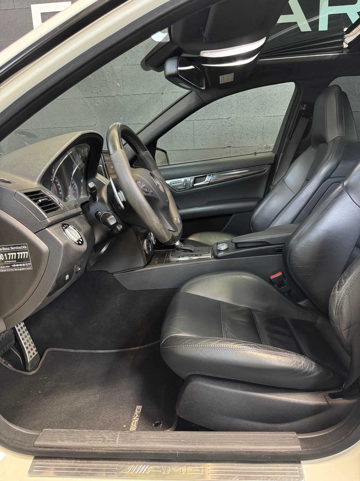 Mercedes Benz Classe C 63 AMG W204 6.2 V8 457 PACK PERFORMANCE