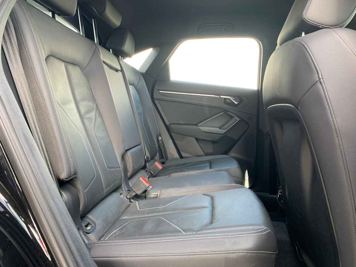 Audi Q3 Sportback 150 ch | S-Line | Caméra de recul | Apple car Play | Coffre assisté électriquement