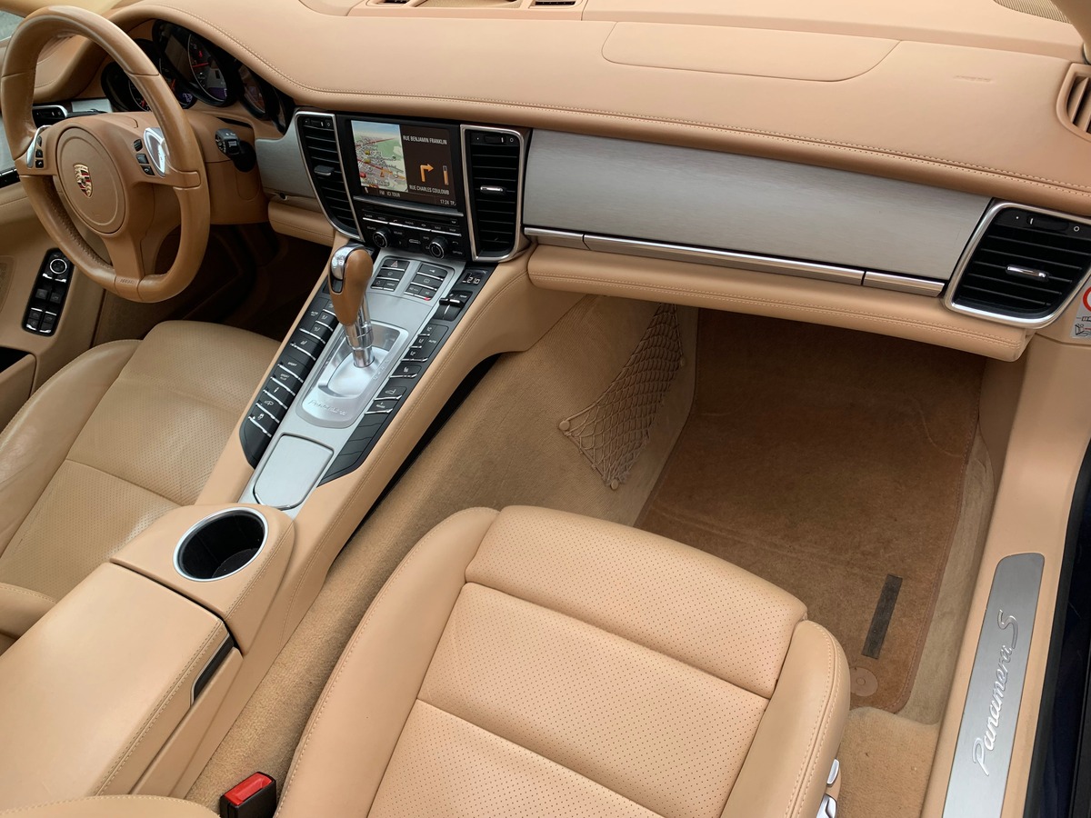 Porsche Panamera 380 ch | S Hybrid | Toit ouvrant | Mode Sport Plus | Siéges chauffants | Radars