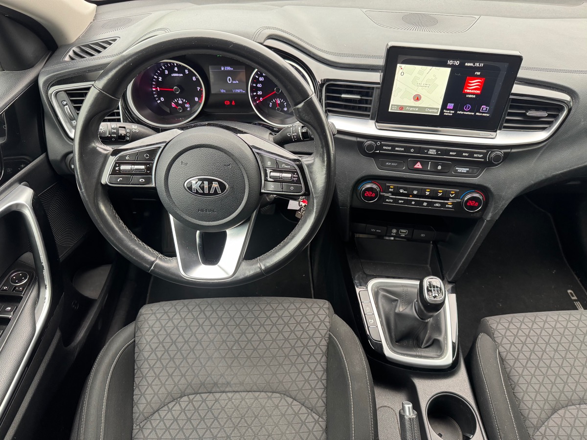 Kia Ceed 120 ch | ACTIVE | GPS | Caméra de recul | Climatisation automatique | Régulateur de vitesse