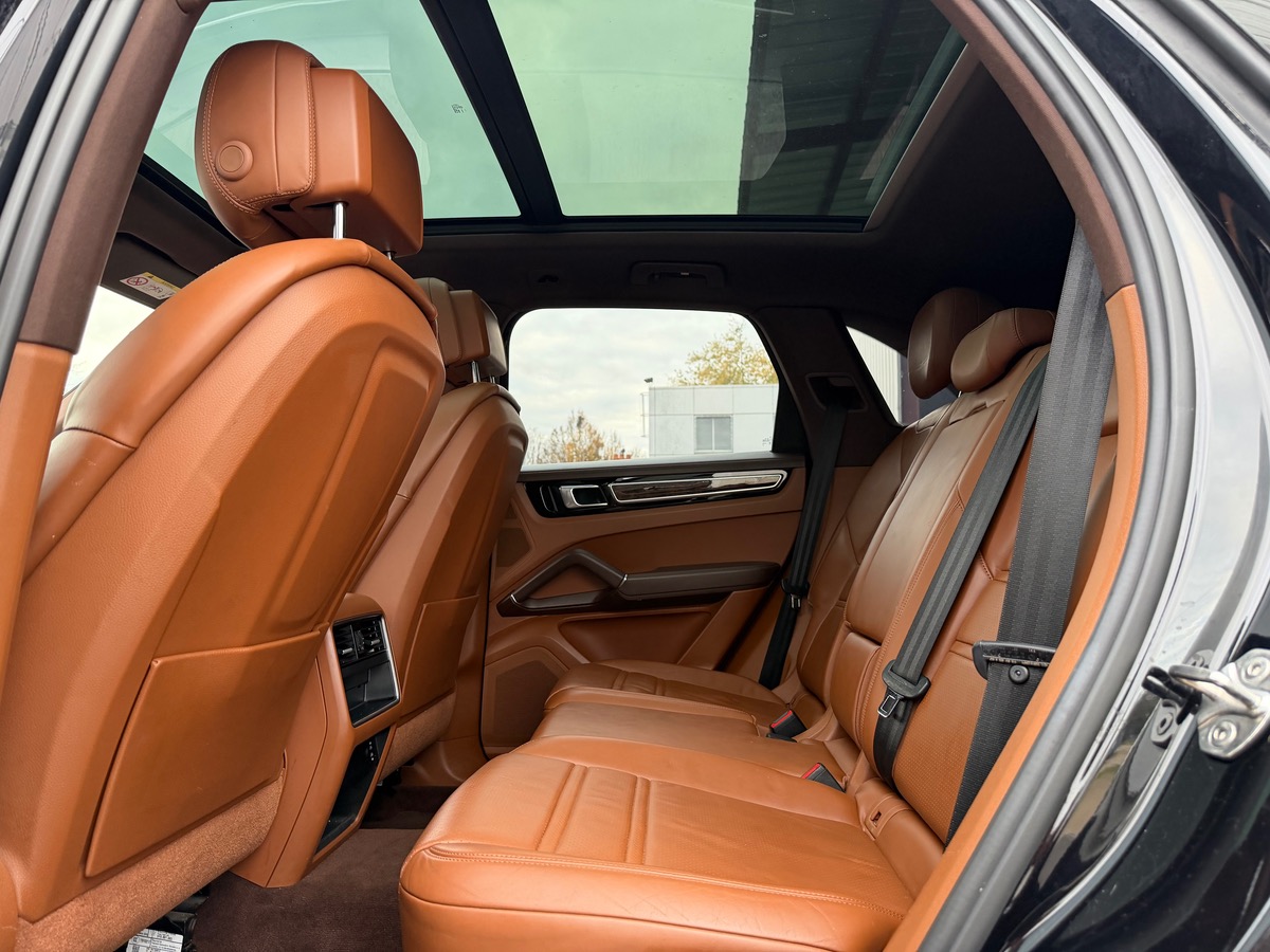 Porsche Cayenne E-Hybrid 3.0 V6 462 ch Tiptronic BVA S/ Véhicule Français/ Toit Ouvrant/GTIE 12 MOIS