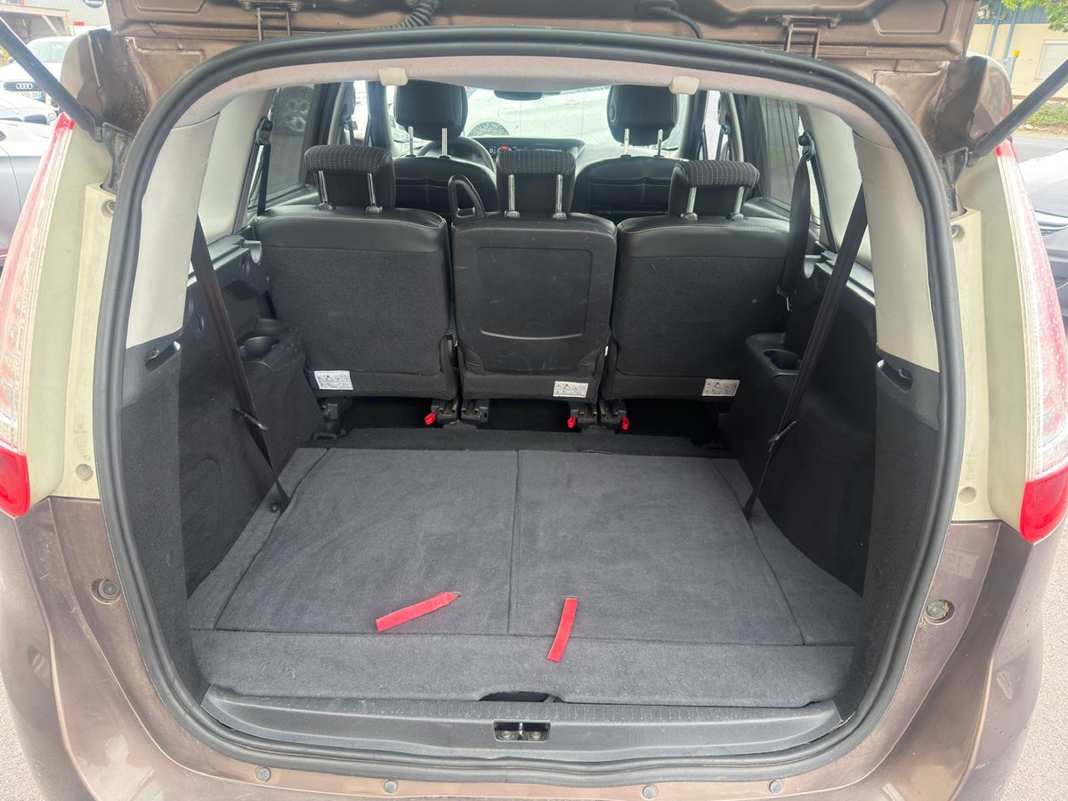 RENAULT Grand Scenic 1.5 DCI 110ch 7 places BVM Distribution OK / Embrayage OK / Entretien OK