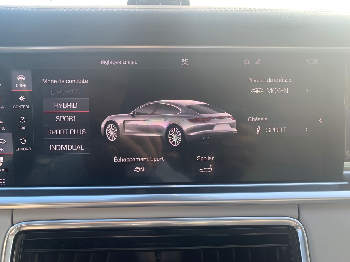 Porsche Panamera 462 | V6 | 4 E-HYBRID | Caméra | Apple car play | GPS | GARANTIE PORSCHE APPROVED