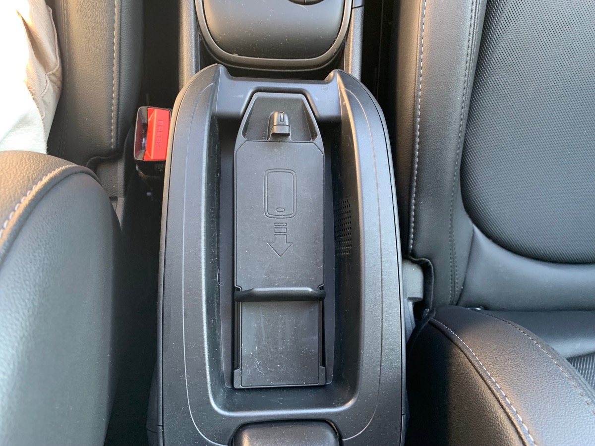 Mini Countryman 136 ch | Cooper Essential | Radars de stationnement avant / arrière | JA 18" design