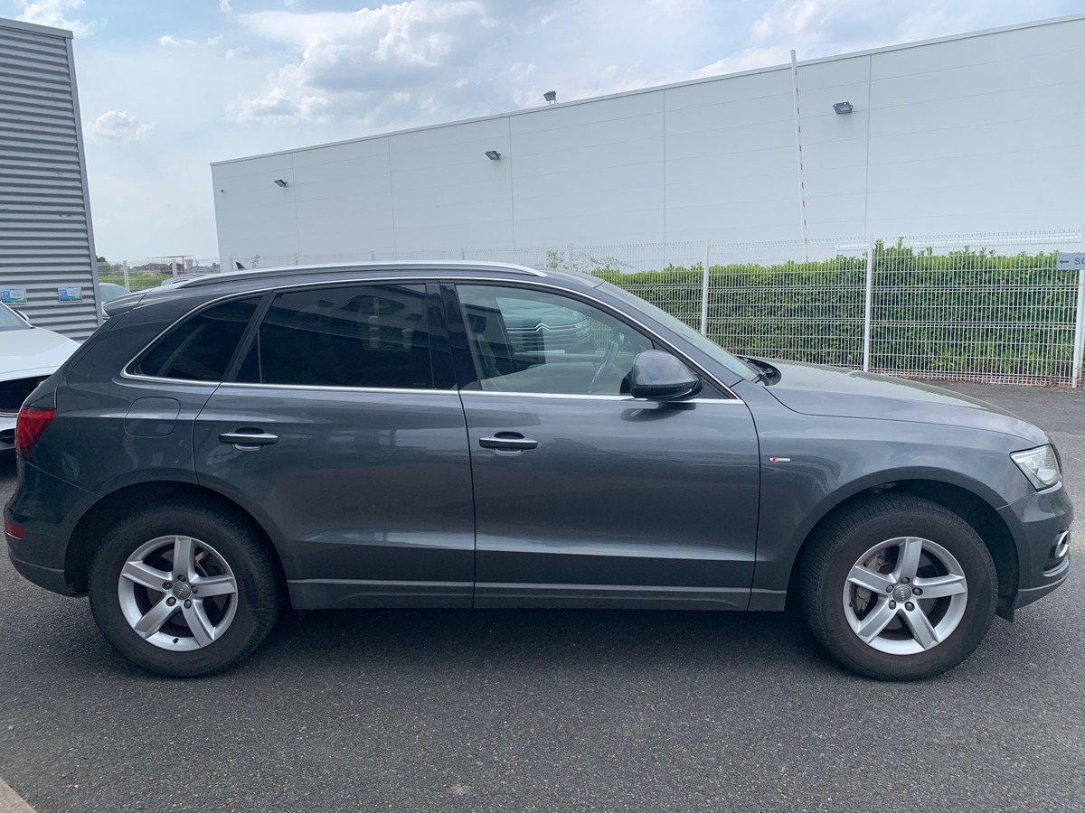 Audi Q5 258 ch | S-line | QUATTRO | Caméra de recul | Régulateur vitesse | Toit ouvrant panoramique