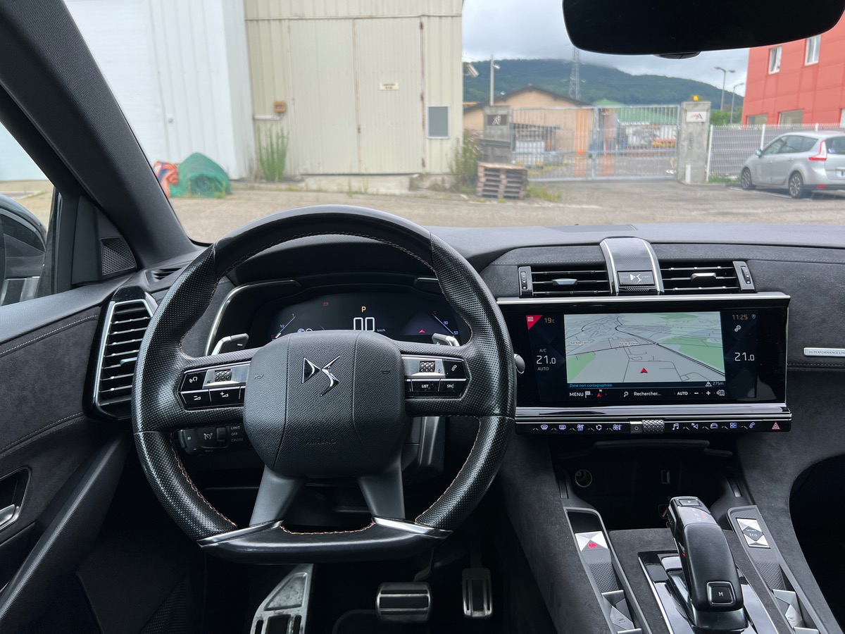 DS DS 7 Crossback PERFORMANCE LINE 130 1.6L BLUEHDI EAT8, SUIVI COMPLET, CAMERA DE RECUL, 1ERE MAIN