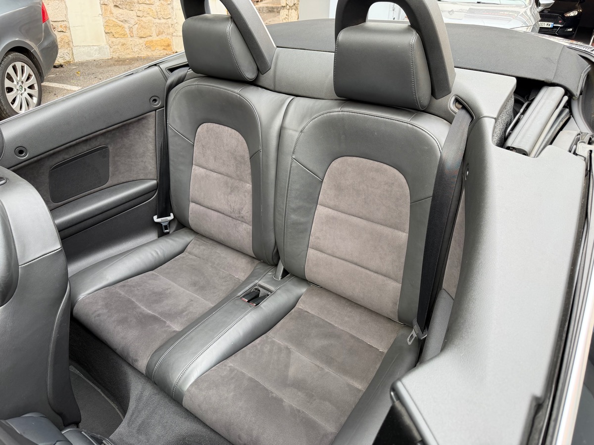 Audi A3 Cabriolet 1.8 TFSI 160 CV /S Tronic / Interieur Cuir Alcantara /