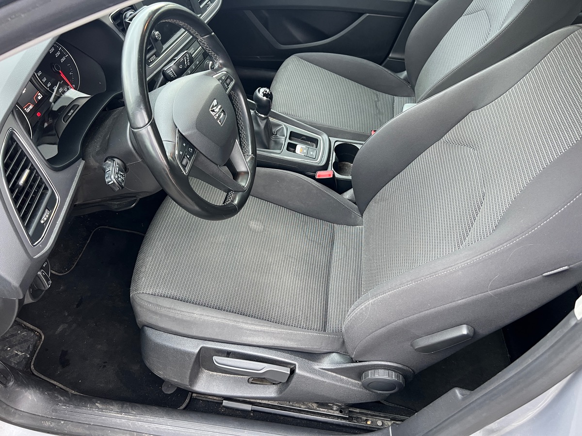 Seat Leon STYLE BUSINESS  115cv , CAMERA DE RECUL, CARPLAY