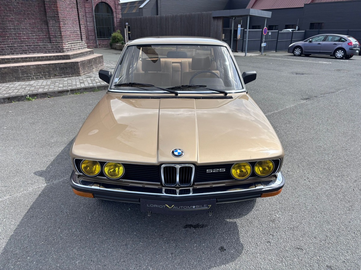 Bmw Série 5 E12 525 - Origine France - Kilométrage d'origine