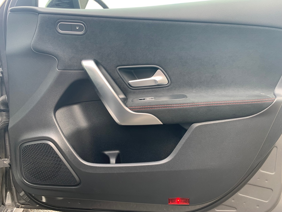 Mercedes-Benz Classe A 150 ch | Amg Line | Eclairage d'ambiance | Siéges chauffants | Caméra recul
