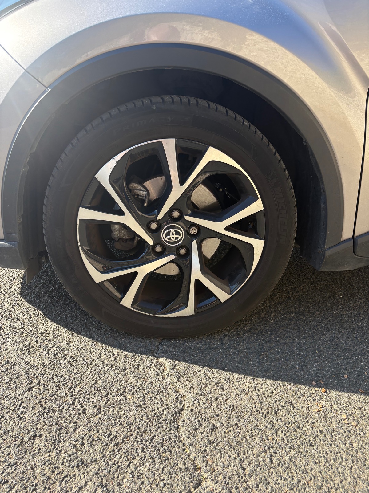 Toyota C-HR 2.0 184h GRAPHIC