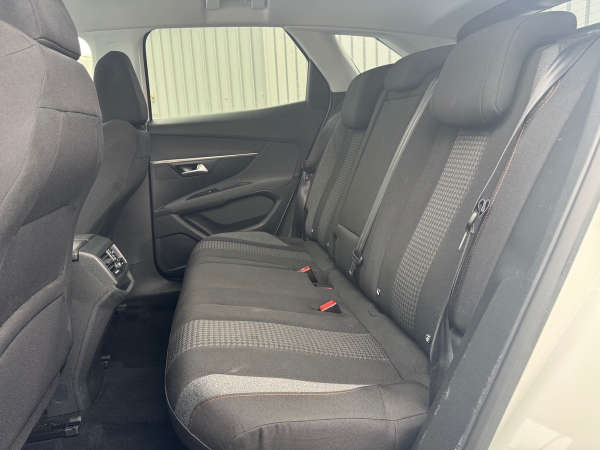 Peugeot 3008 1.5 BHDI 130CH EAT8 ACTIVE BUSINESS