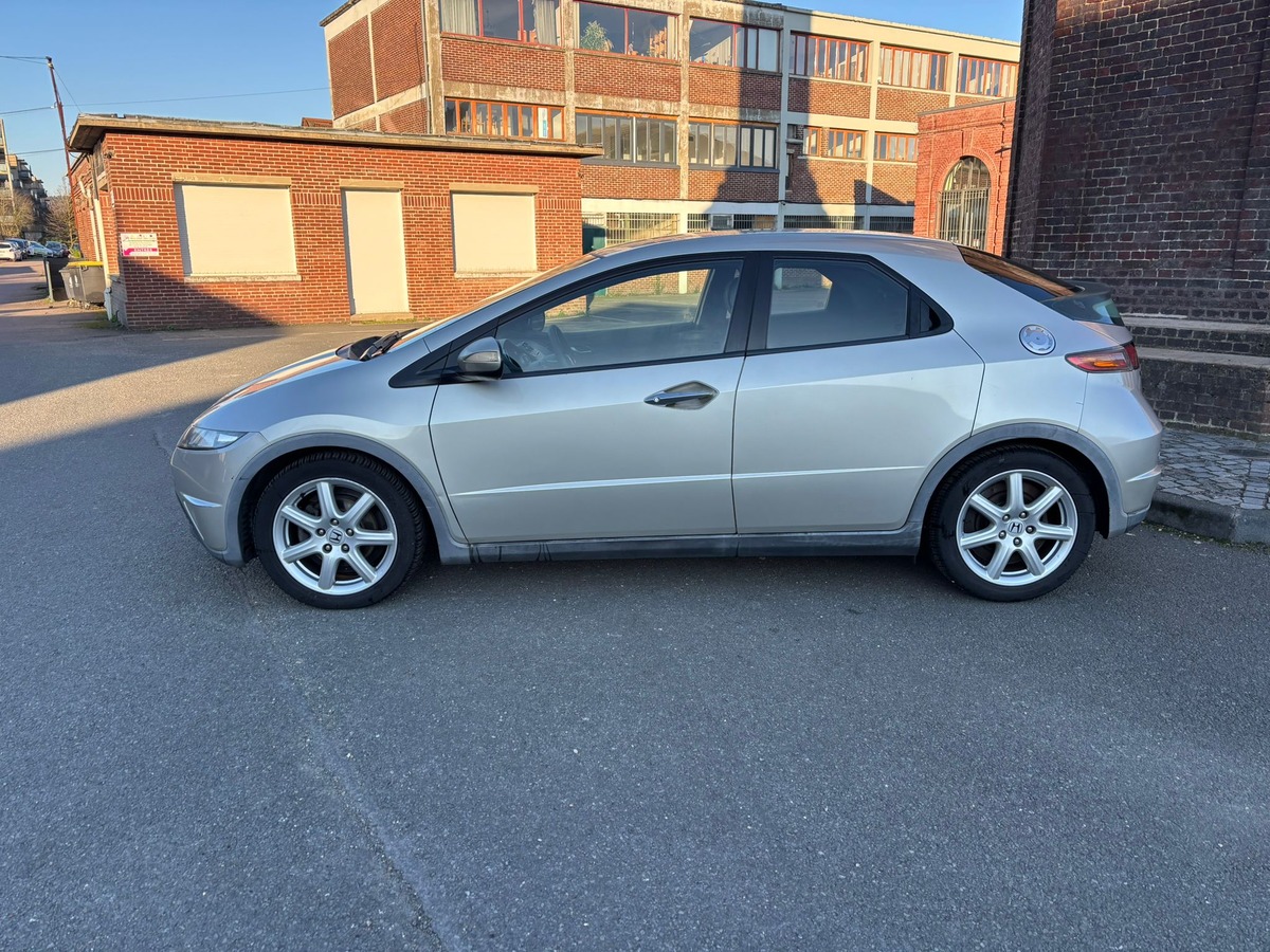 Honda Civic 2.2 CTDI Intuiti - Embrayage Neuf - Révisée - Garantie